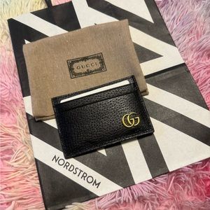 Gucci money clip never used display